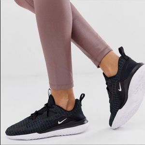 nike renew arena on feet